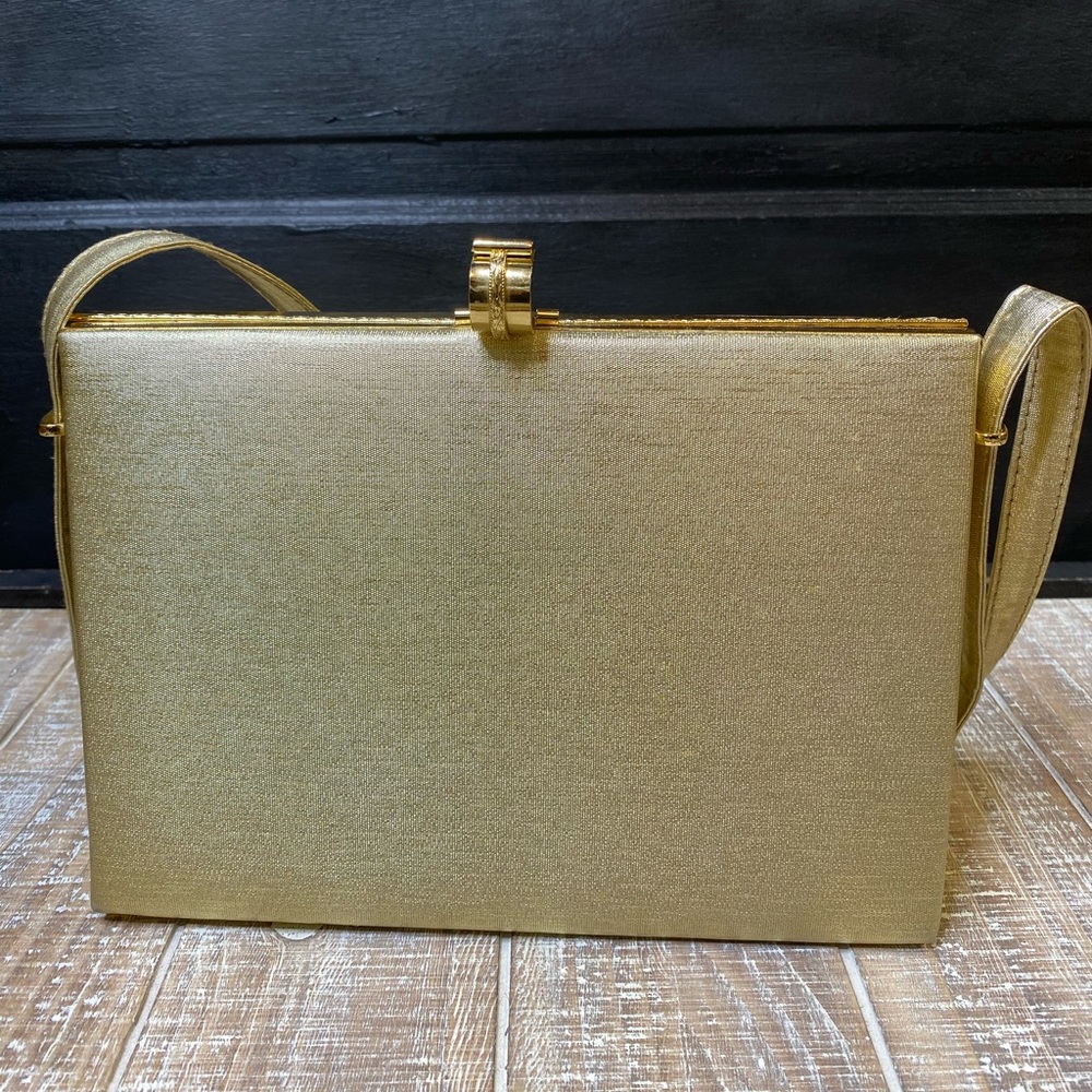 Midcentury Gold Shoulder Purse - Picture 4 of 8